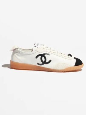 CHANEL White & Black Leather Sneakers